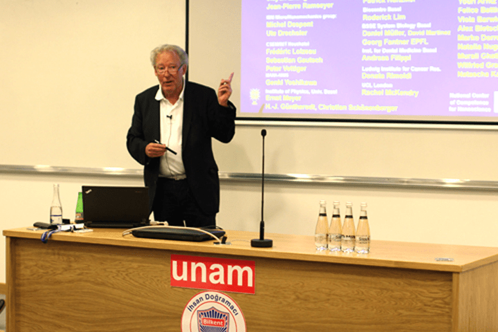 Nanoday-2015-Seminar,-a-Roaring-Success