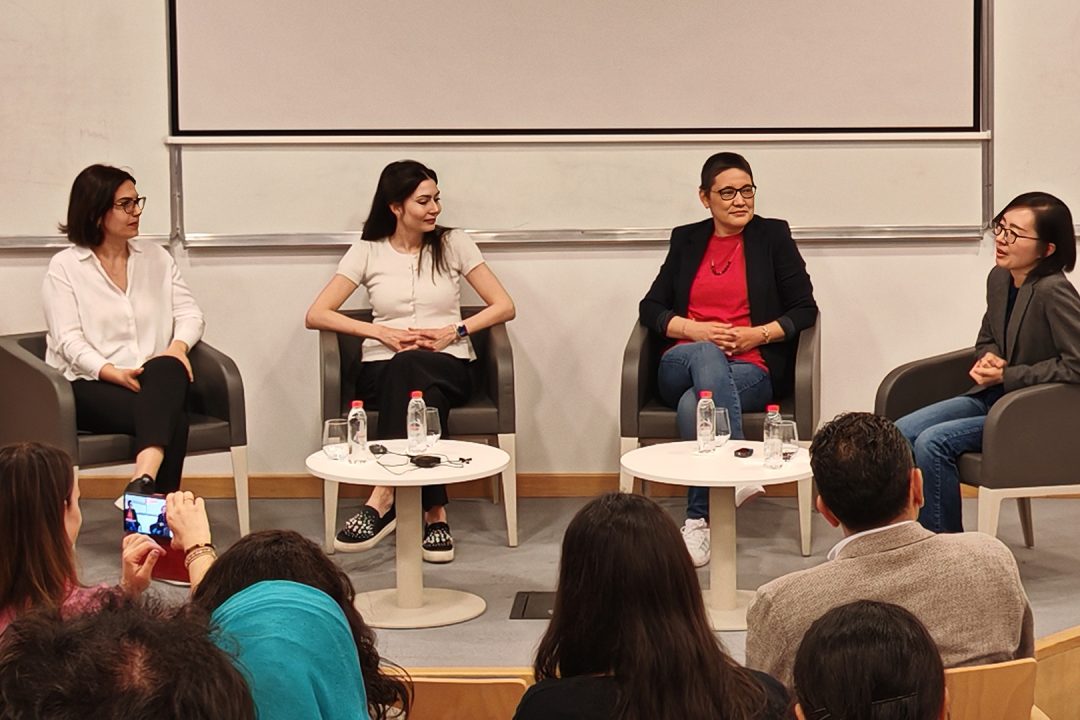 kadın günü konferans